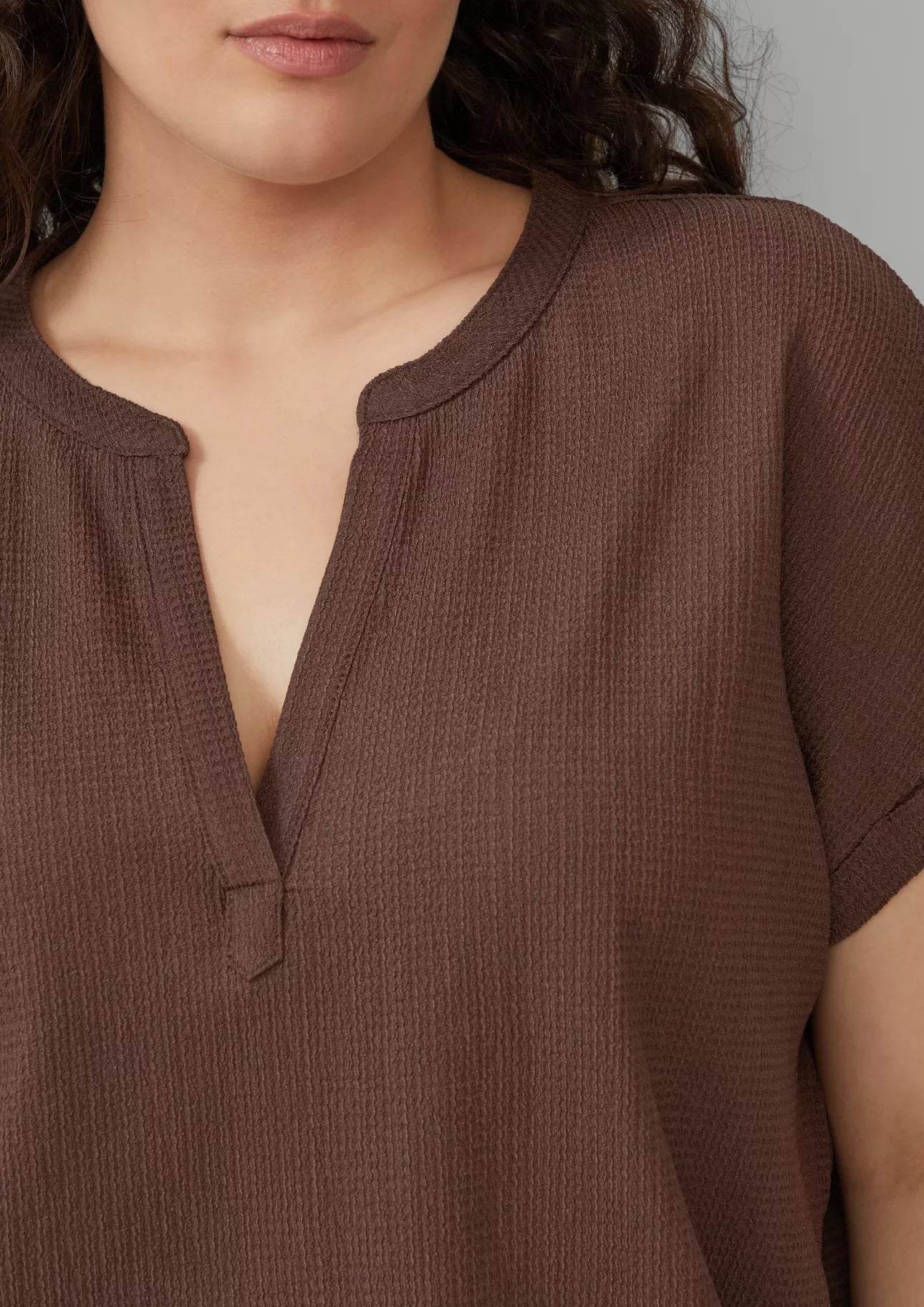 Modernes Jersey-T-Shirt
