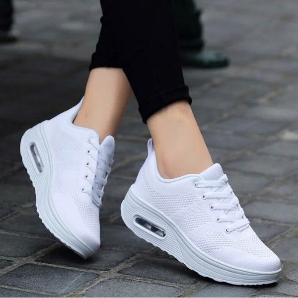 Damen Sneakers – Atmungsaktives Strickmaterial – Gepolsterte Sohle – Schnürverschluss