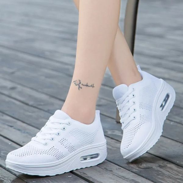 Damen Sneakers – Atmungsaktives Strickmaterial – Gepolsterte Sohle – Schnürverschluss