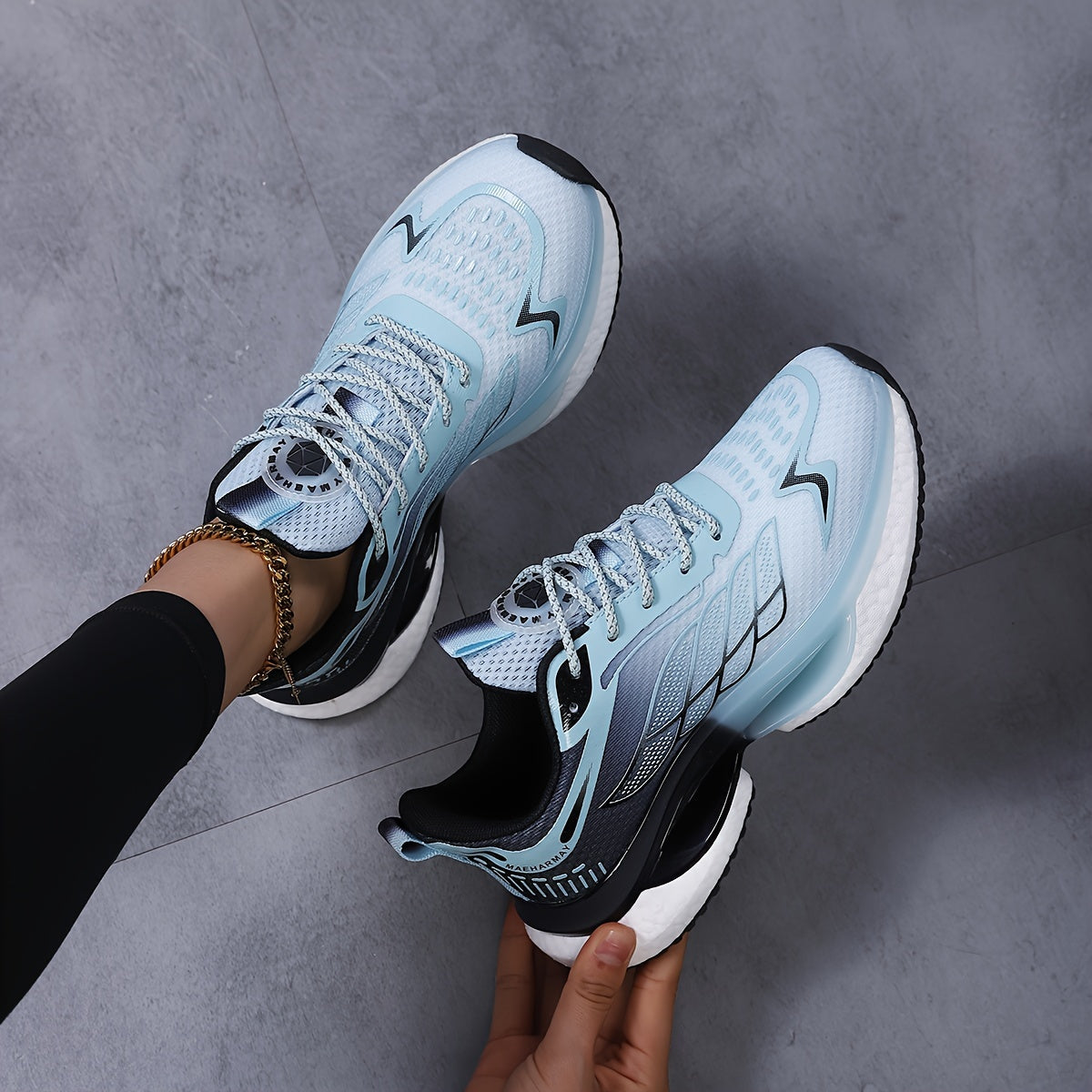ZOOM ATMUNGSAKTIVE SNEAKER