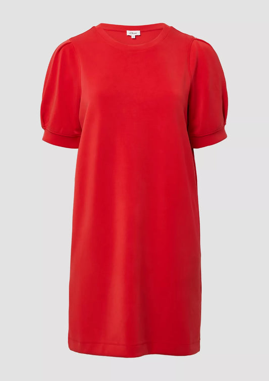 Elegantes Kleid in softer Silhouette