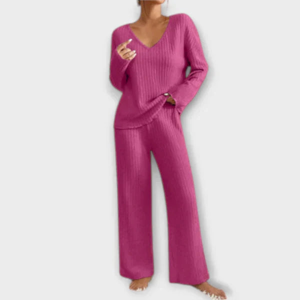 Ava™ - Geripptes Loungset