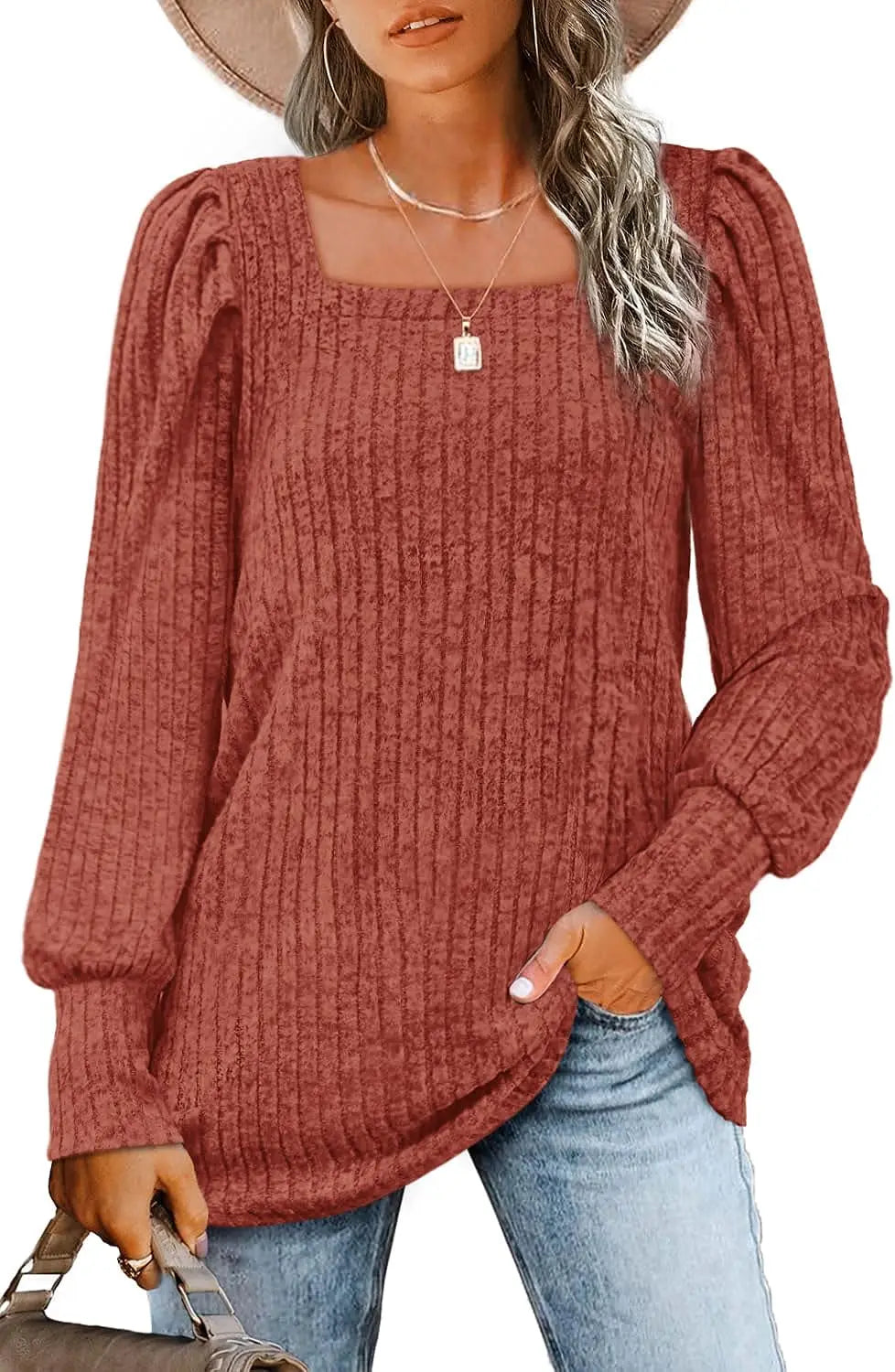Britta | Lässiger Pullover mit Quadrat-Ausschnitt